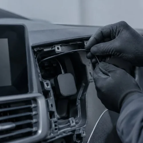 Montage van een GPS-tracker